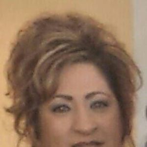 Meet your Posher, Dee dee